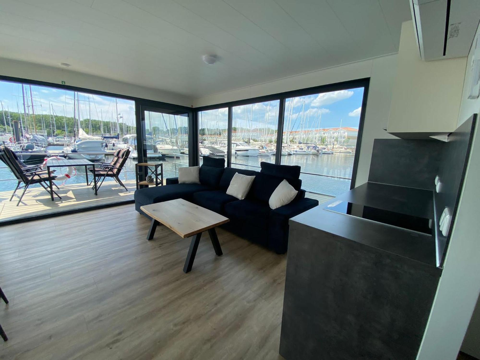 Urlaub Auf Dem Wasser Mit Einmaligen Ausblick - Well Hausboote Boltenhagen 10 Екстериор снимка