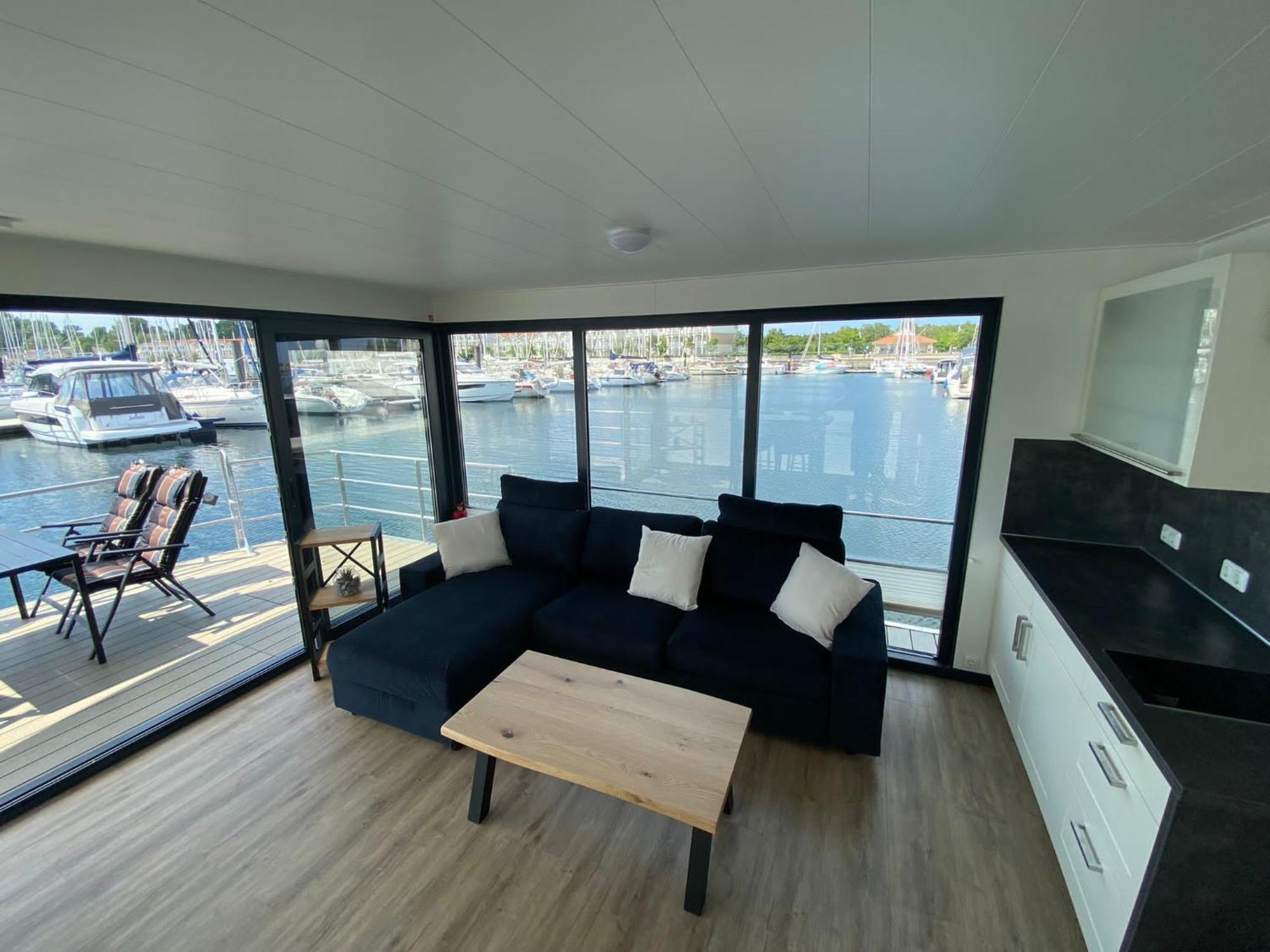 Urlaub Auf Dem Wasser Mit Einmaligen Ausblick - Well Hausboote Boltenhagen 10 Екстериор снимка